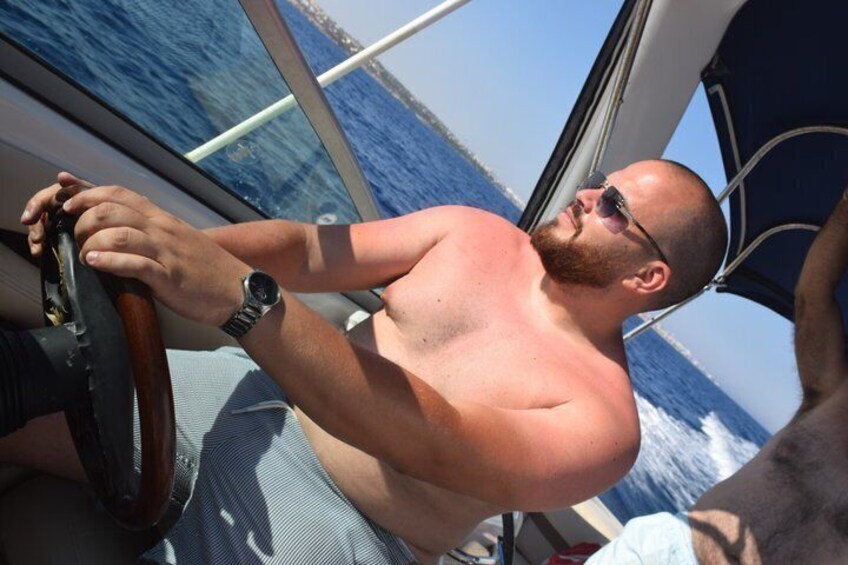 2 Hour Speed Boat with Snorkeling Adventure in Sharm El Sheikh 4