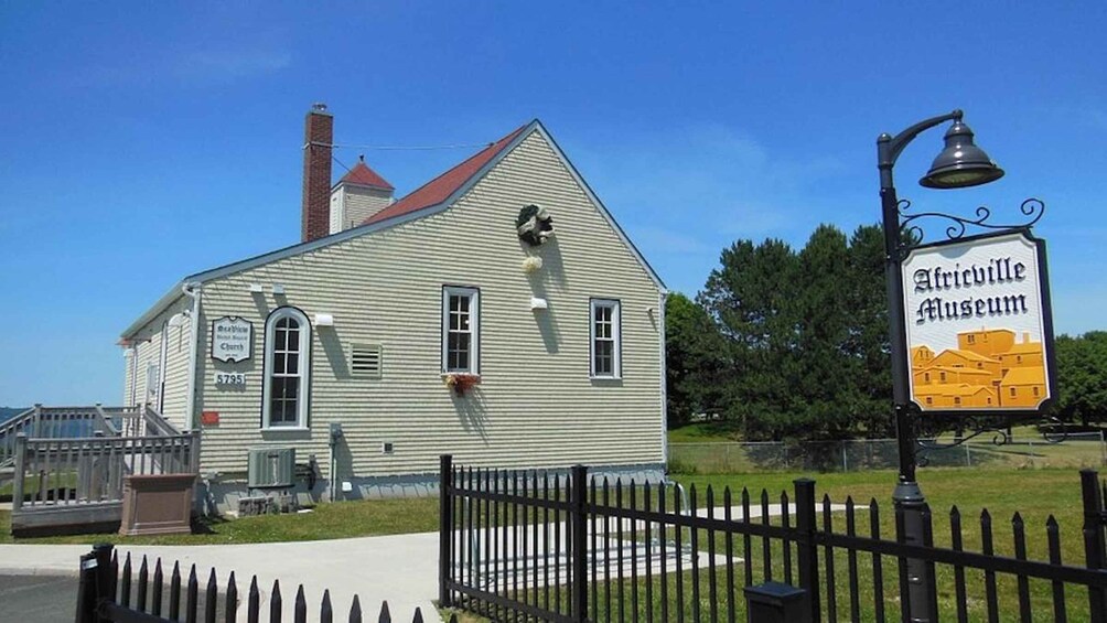Picture 1 for Activity Nova Scotia: African Heritage & Historic Landmarks Tour 1