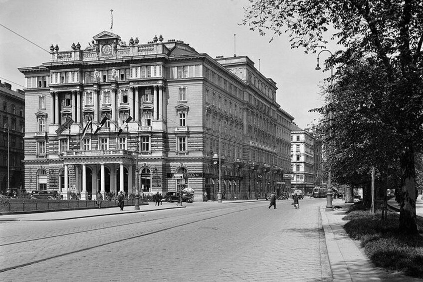 Vienna World War II, Nazi Regime & Hitler Walking Tour 3