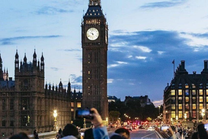 Big Ben, ein Uhrturm, und das britische Parlament in London. 2