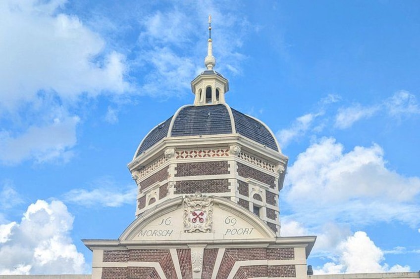 Discover Leiden: From Pilgrims to Painters in Historic Key City 5