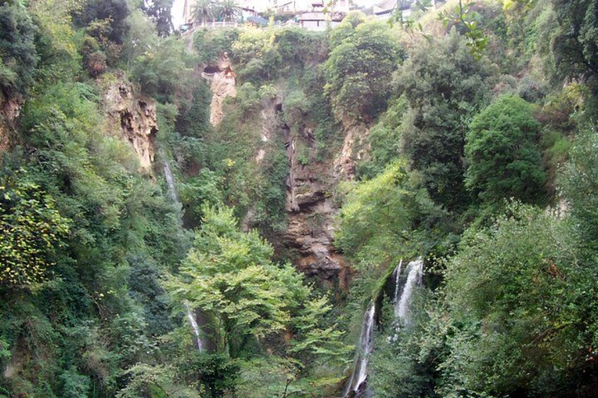 Private Day Trip to Villa d Este and Villa Gregoriana from Rome 2