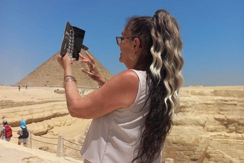 Cairo Tour: Pyramids, Sphinx & GEM from Hurghada flight 4
