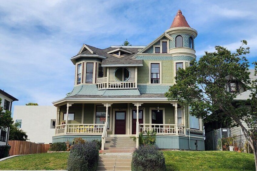 History and Architecture of Echo Park 5