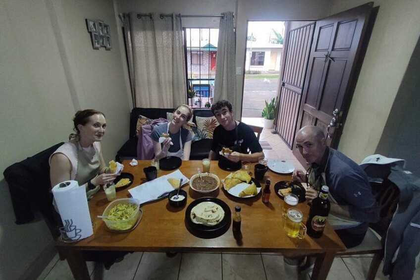 Traditional cooking class with local family 3