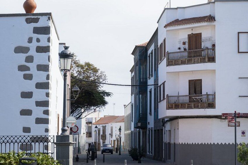 History and Sea in Agüimes and Telde with typical food from the south 1