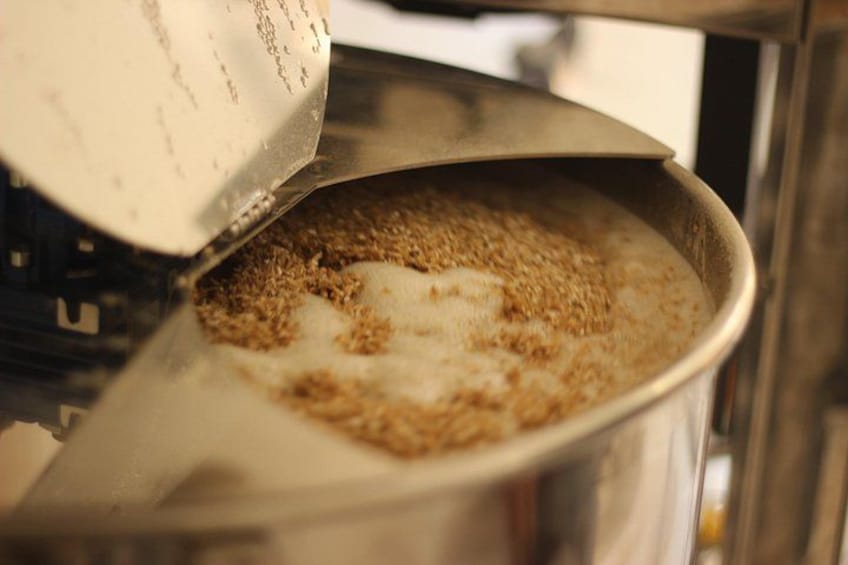 Visit to a Family Brewery in Loulé with Tasting 4