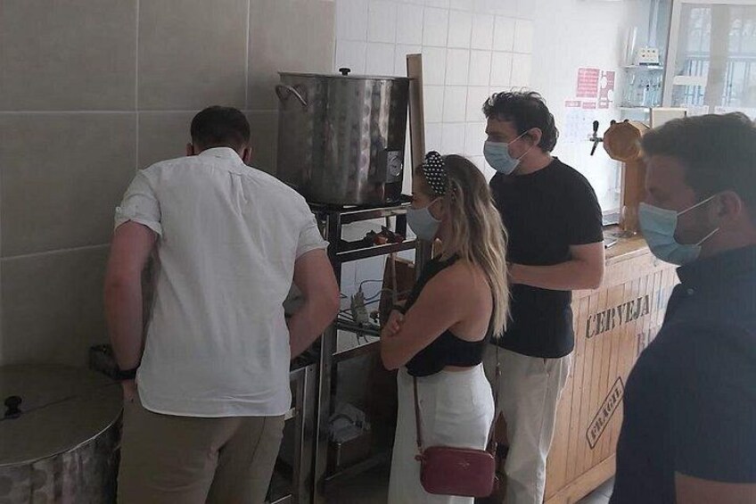 Visit to a Family Brewery in Loulé with Tasting 5