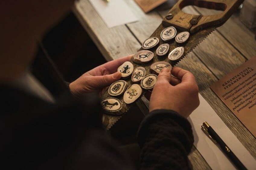 Levi Authentic Antler Workshop Craft Your Own Souvenir 5