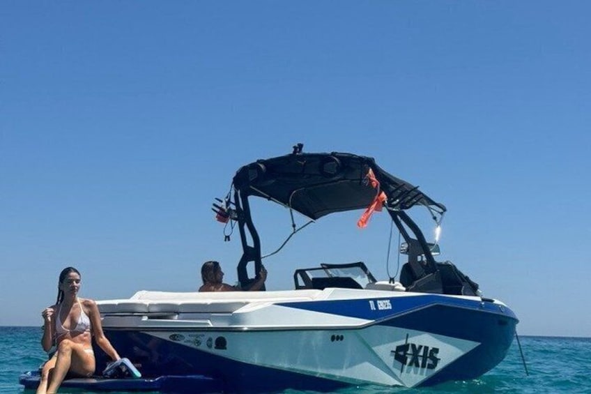Private Wakesurf Wakeboard & Boat Experience Saint-Tropez 3