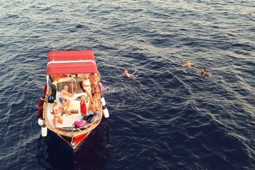 Sunset Boat Tour and Cinque Terre Aperitif from Monterosso 2