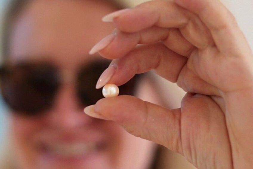 Tenerife: Pick A Pearl Experience with Jewellery Setting 4