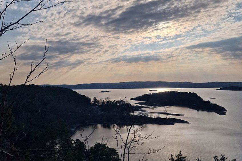 Oslo Fjord Malmøya Guided Hike with Waffle and Salmon Tasting 2