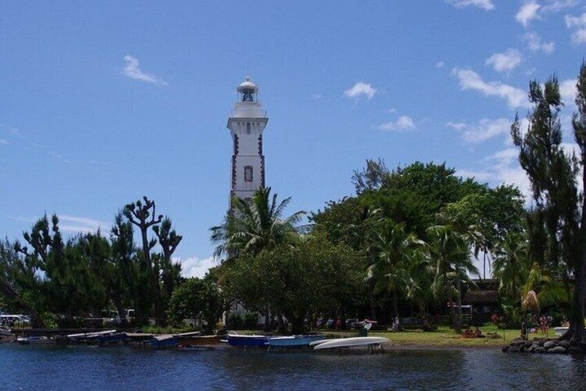 Shared Half Day Tahiti Circle Island Tour - Min 2 and up to 8 2