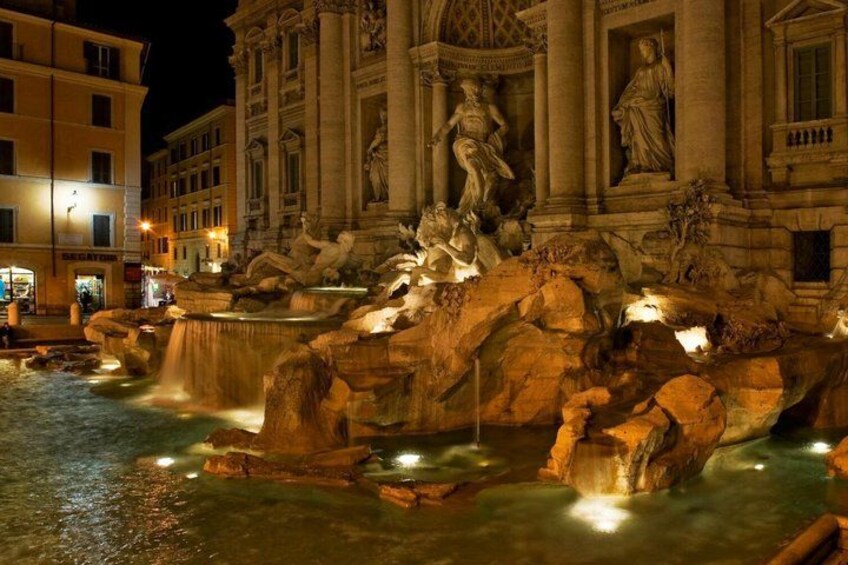 Trevi Fountain Inner Access Experience 3