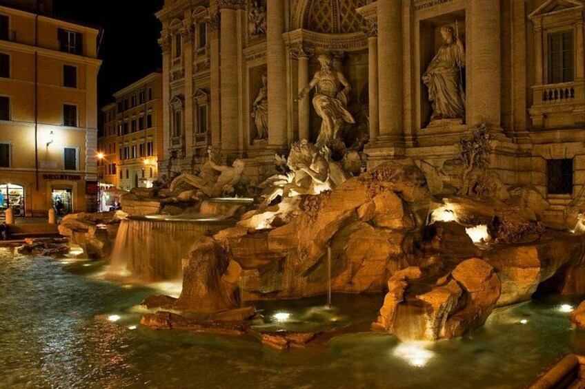 Trevi Fountain Inner Access Experience 4
