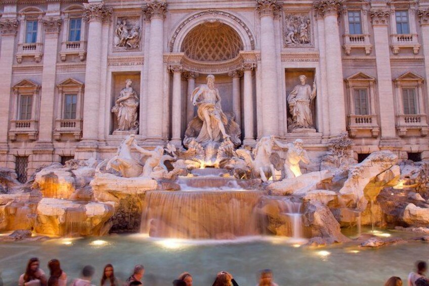 Trevi Fountain Inner Access Experience 1