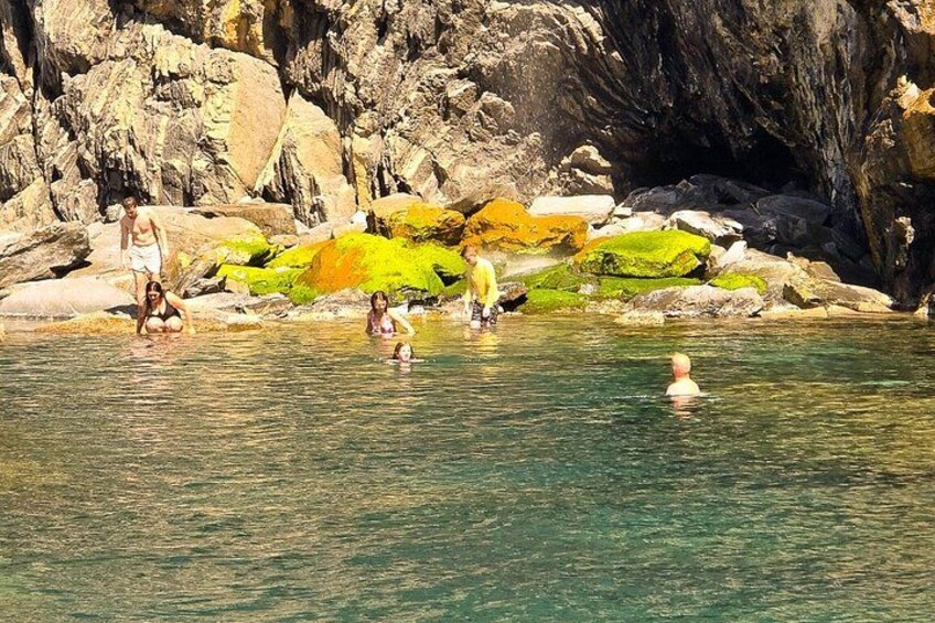 Sunset Boat Tour and Cinque Terre Aperitif from Monterosso 5