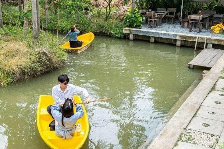 Donwai Floating Market Dragon Temple and After the Rain Tour 4