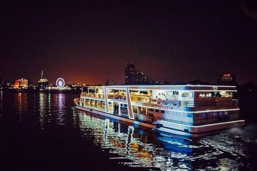 River Star Princess Dinner Cruise: Bangkok Chao Phraya River 3