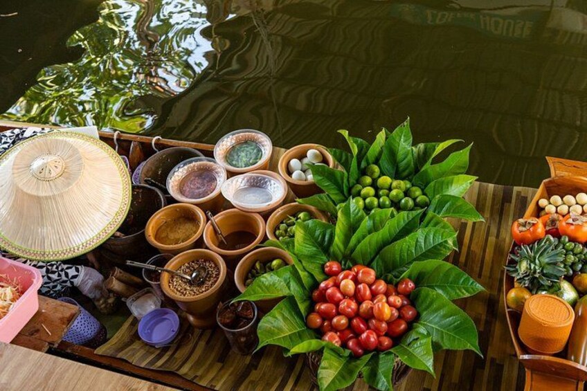 Khlong Latmayom and Taling Chan Local Market with 3 Options 1
