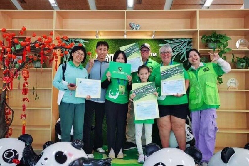 Private Customized Chengdu Panda Tour with Optional Extras 1