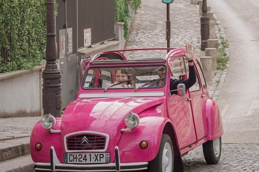 1h 2CV ride through Paris with photo stops 2
