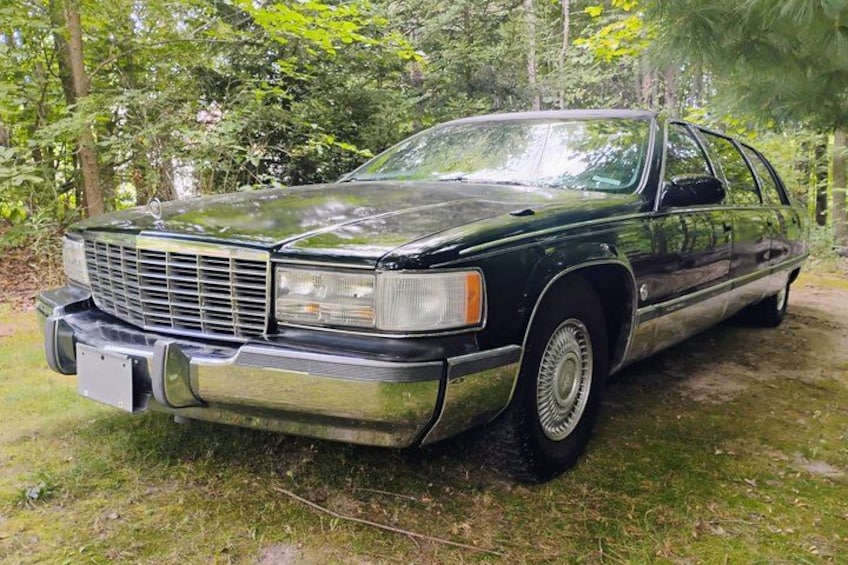 NON-BUS Cadillac Fleetwood Limousine Traverse City Wine Tour 2