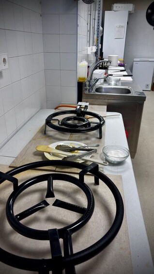 Picture 57 for Activity Madrid, Centro: Paella Cooking Class with Sangria & Tapas 3