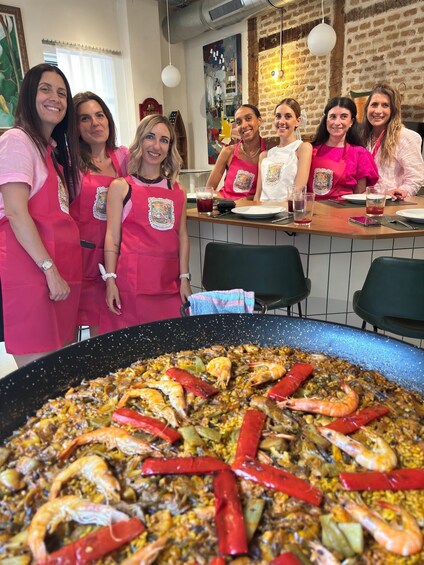 Madrid, Centro: Paella Cooking Class with Sangria & Tapas 1