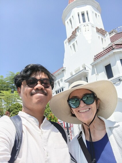 Picture 34 for Activity Surabaya: Old Town, Chinatown, and Arab Walking Tour + Becak 2