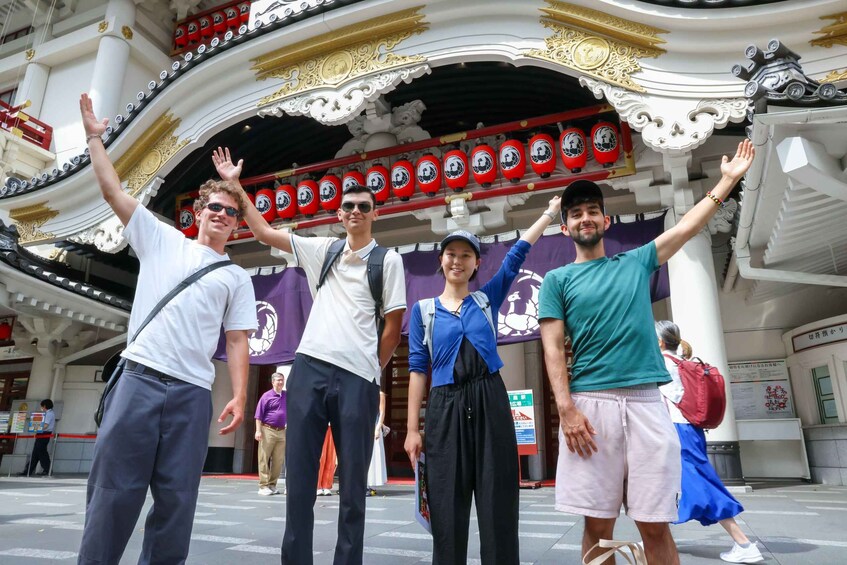 Picture 5 for Activity Tokyo: Ginza Walking Tour, Hidden Gems, History & Shopping 4