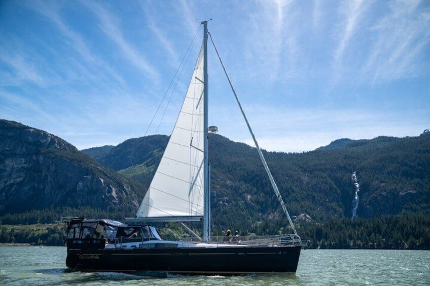 Most Luxurious Howe Sound Sailing 4