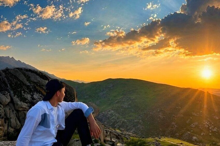 Samarkand: Scenic Hike & Mountain Sunset in Ohalik Valley 2