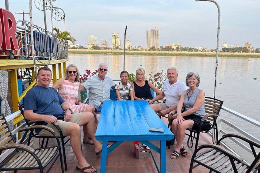 Private City Tour of Phnom Penh 4