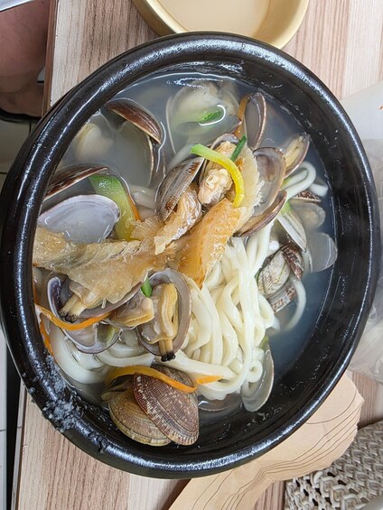 Picture 25 for Activity Seoul: Cheonggyecheon to Gwangjang Market 2