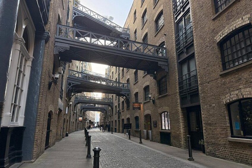 Secret Streets Self Guided Treasure Hunt in Tower Bridge 1