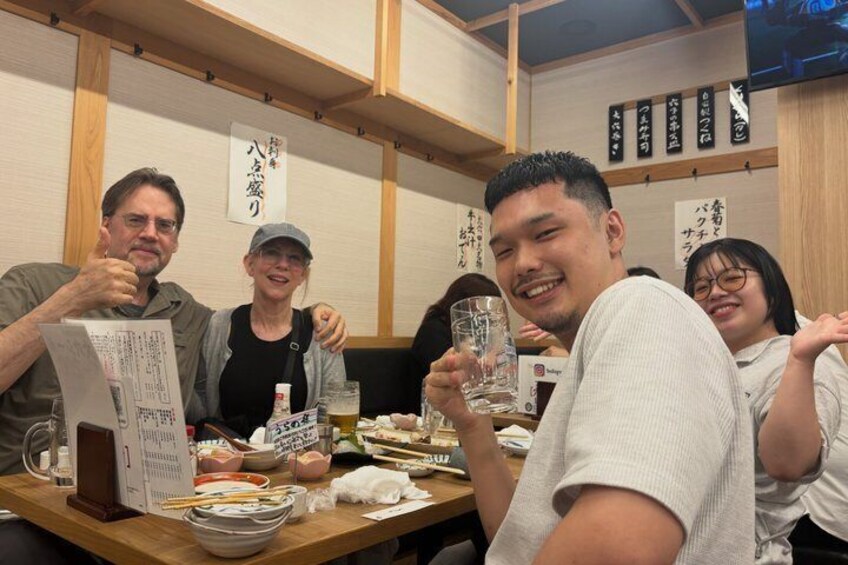 Local Salaryman Tokyo Station Ramen and Izakaya Tour 3