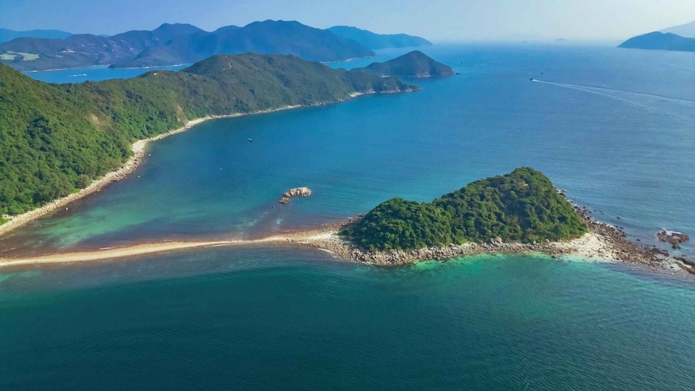 Picture 18 for Activity Hong Kong: Sai Kung Geopark Private Boat Tour & Pickup 4