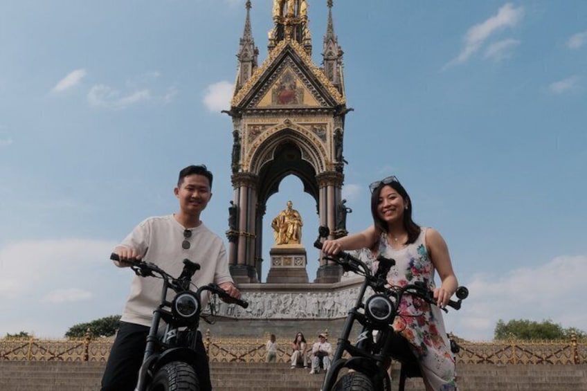 Private London eBike Tour with Real Artifacts Royal London Tour 2