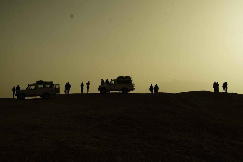 Picture 15 for Activity Hurghada: Desert Serenity, Sunset Meditation & Stargazing 4
