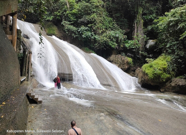 Picture 12 for Activity From Makassar: Bantimurung Waterfall and Caves Tour 4