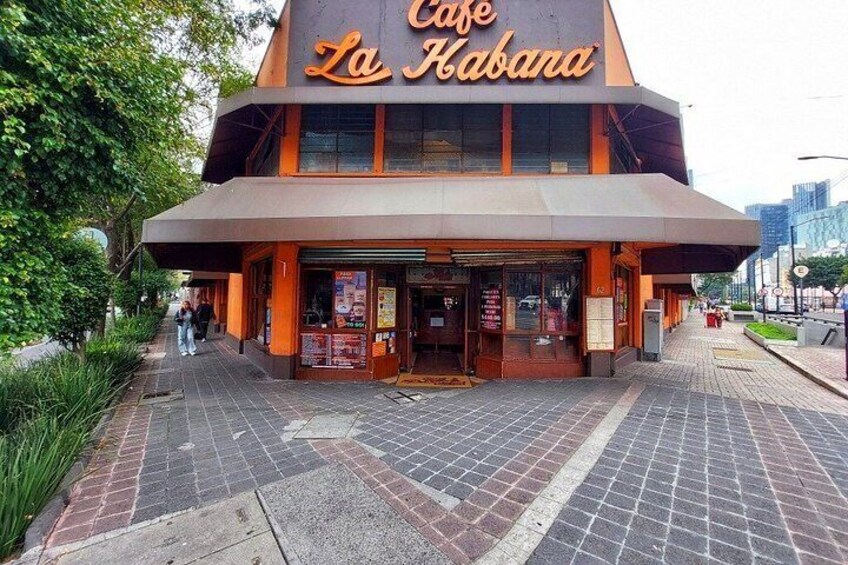 CDMX Ernesto Walking Tour Here You Got the Che 2