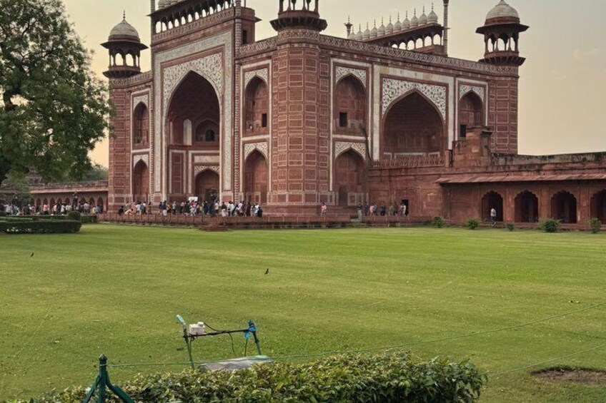 2-Day Delhi Agra & Fatehpur Sikri Mughal Heritage Private Tour 3