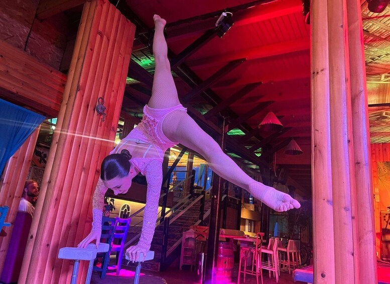 Picture 1 for Activity Dinner Show at Euphoria Bar and Grill 2