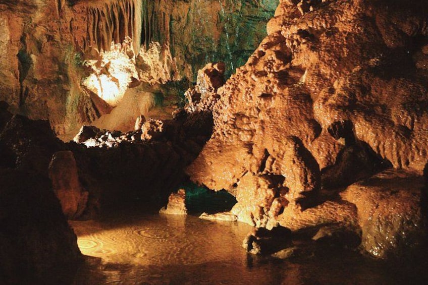 Fátima, Mira de Aire Cave, Nazare and Óbidos Tour 11H Small Group 3