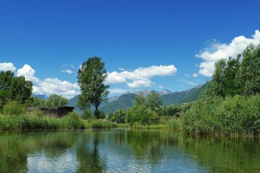 Exclusive Boat Tour on Lake Como 2
