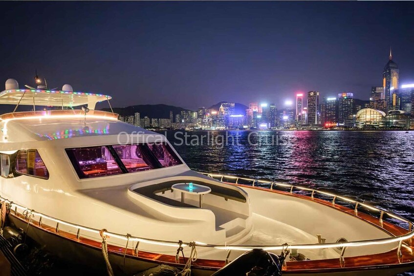 Picture 2 for Activity Hong Kong: Victoria Harbour Evening Cruise with Drinks 5