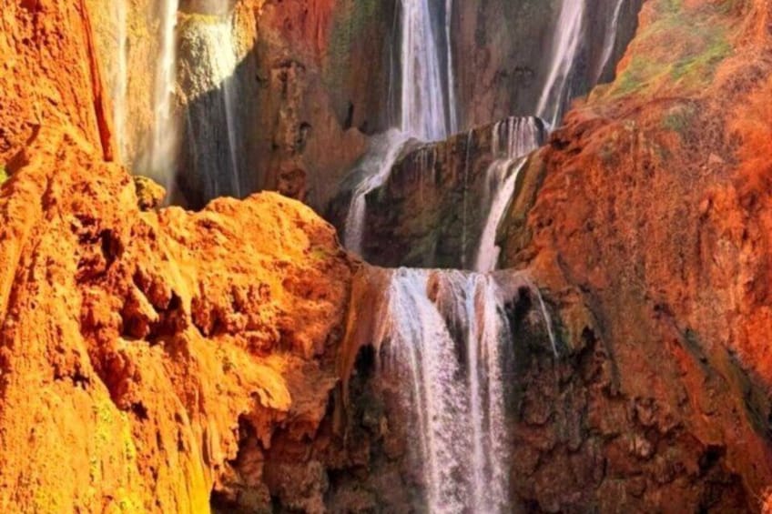 Marrakech Ouzoud Waterfalls Trip with the Group 4