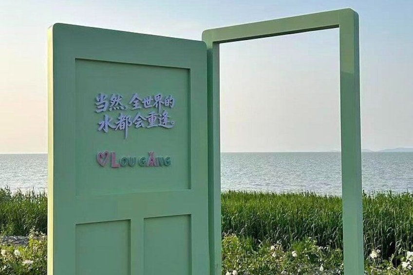 South Taihu Lake Sunset Cycling Tour from Shanghai 5